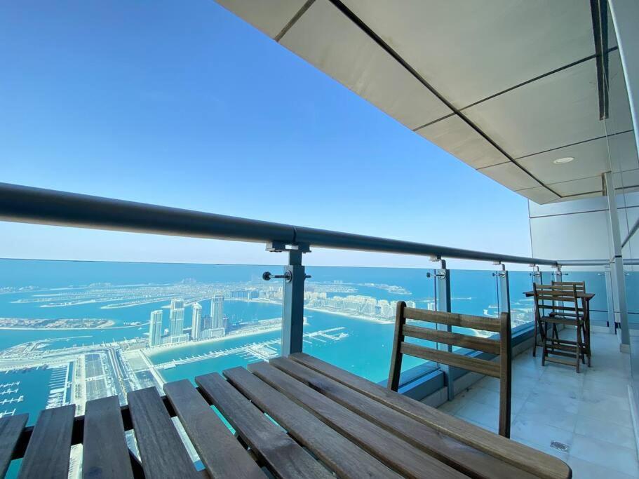 Lux Bnb Princess Tower Duplex Ocean & Palm Views Dubai Buitenkant foto