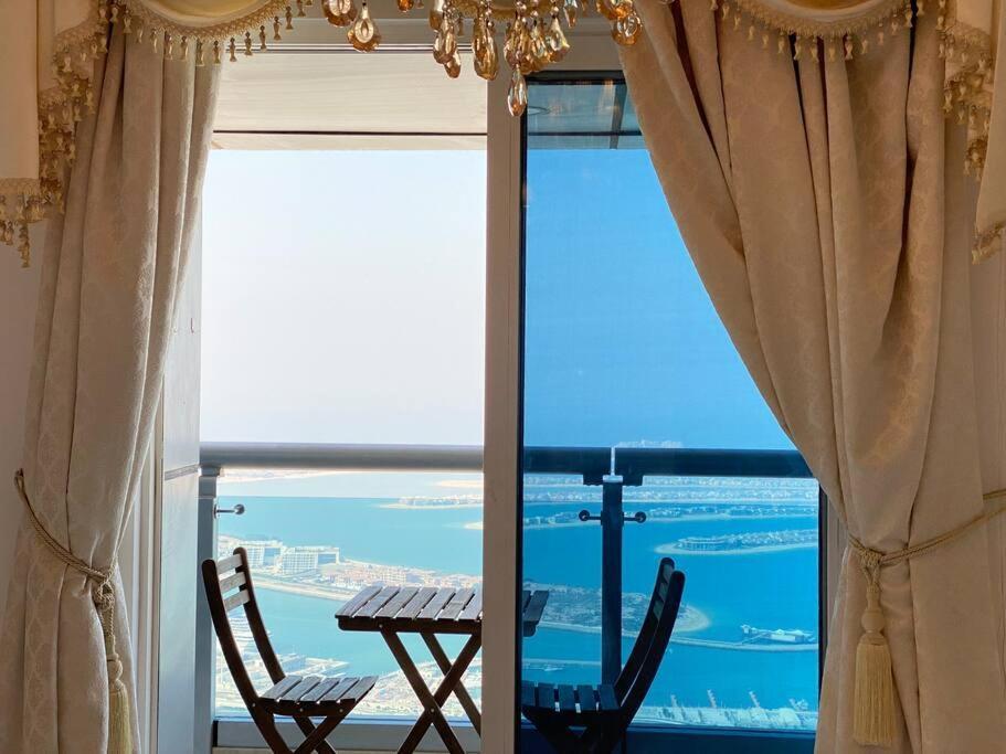 Lux Bnb Princess Tower Duplex Ocean & Palm Views Dubai Buitenkant foto