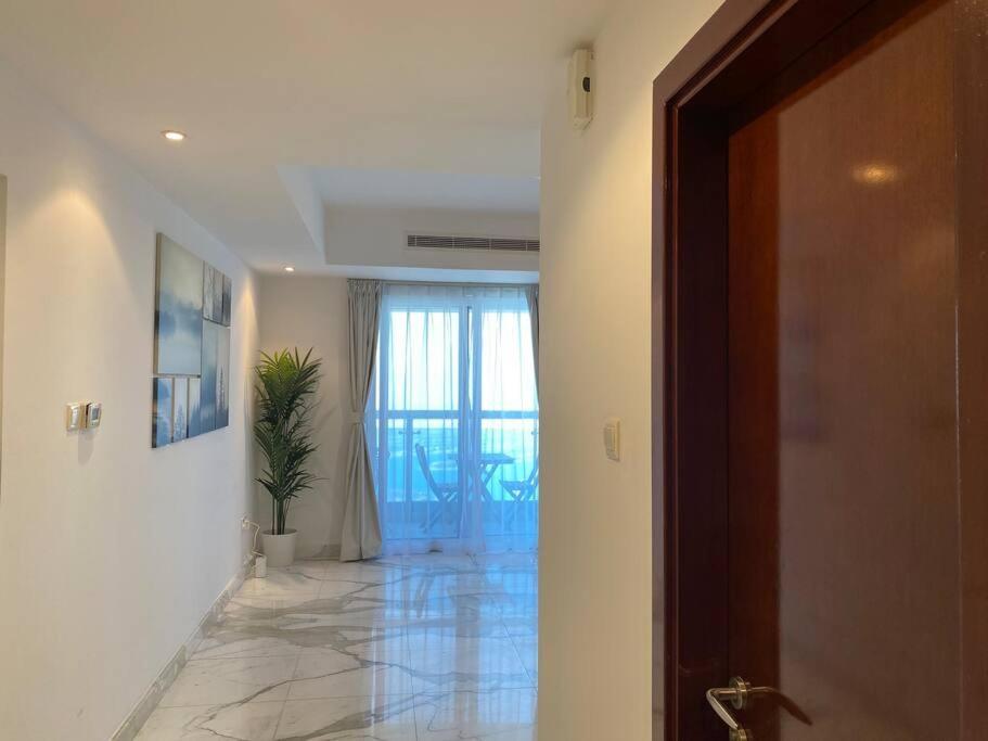 Lux Bnb Princess Tower Duplex Ocean & Palm Views Dubai Buitenkant foto